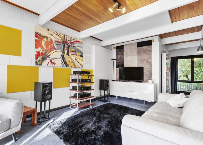  at 14/10 Pitarua Street, Thorndon, Wellington