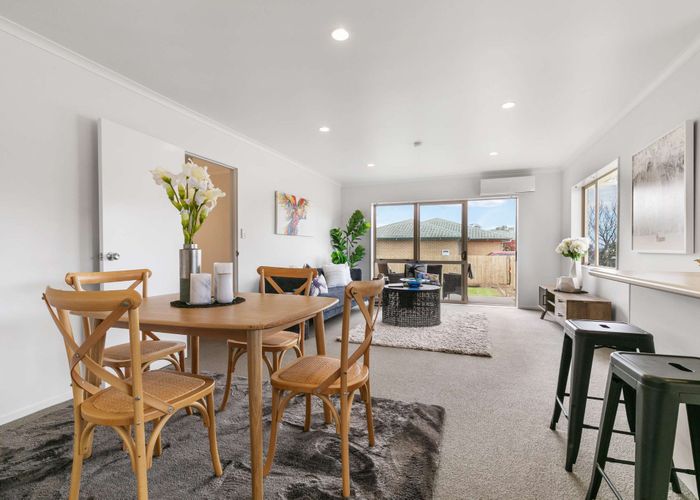  at 9 Neesons Way, Glendene, Waitakere City, Auckland
