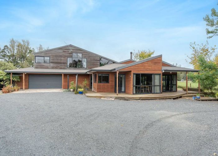  at 162 Houchens Road, Glenview, Hamilton