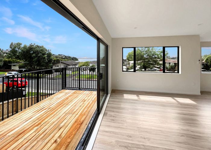  at 20A Pipitea Place, Massey, Waitakere City, Auckland