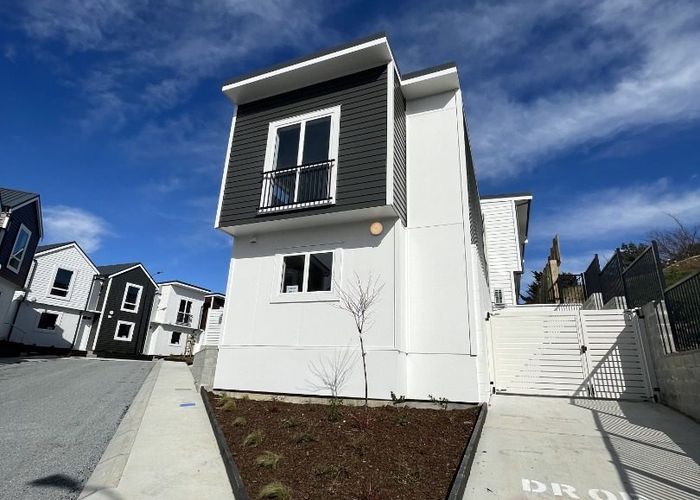  at 42/30 Adventure Drive, Whitby, Porirua, Wellington