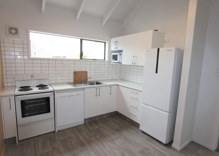  at 9B Kirkland Street, Green Island, Dunedin