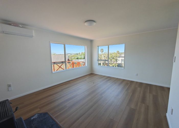  at 20 Jumento Place, Unsworth Heights, North Shore City, Auckland