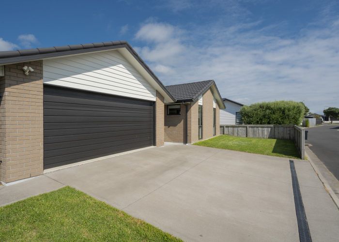  at 14 Centaine Way, Papamoa Beach, Tauranga, Bay Of Plenty