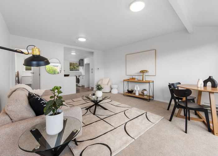  at 4/30B Nortons Road, Avonhead, Christchurch