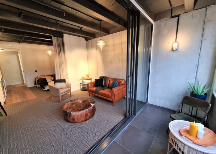  at 111/73 Jackson Street, Petone, Lower Hutt