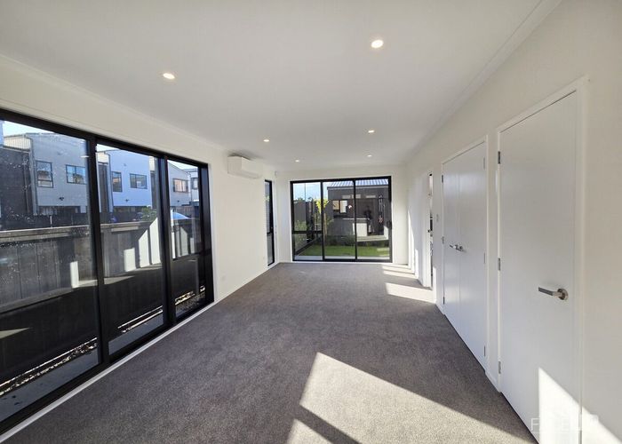  at 3 Oranga Drive, Westgate, Auckland