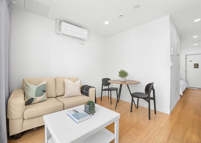  at 1304/438 Queen Street, City Centre, Auckland City, Auckland