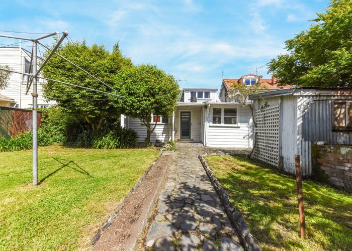  at 7 Shelbourne Street, Nelson, Nelson