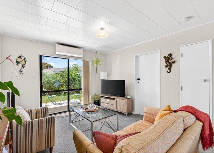  at 2/283 Westminster Avenue, Tamatea, Napier, Hawke's Bay