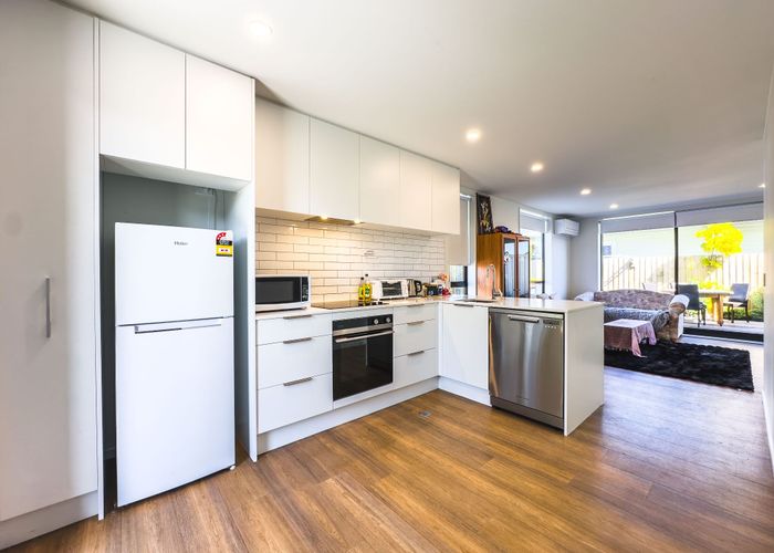  at 2/21 Clarence Street South, Addington, Christchurch
