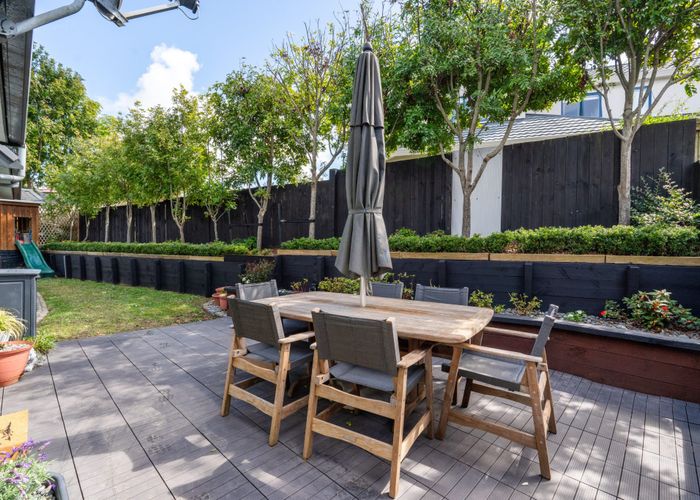  at 5A Westergrove Place, West Harbour, Auckland