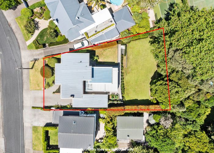  at 14 Woodside Crescent, St Heliers, Auckland