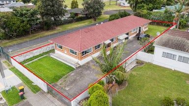  at 2/105 Tui Road, Papatoetoe, Auckland