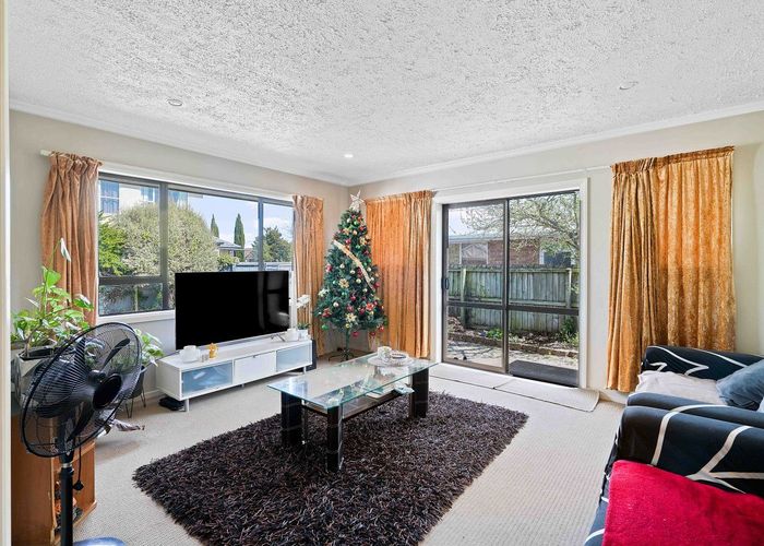  at 80 Gilberthorpes Road, Hei Hei, Christchurch