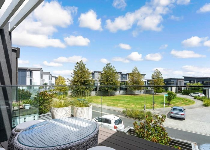  at 6 Pottery Crescent, Hobsonville, Auckland