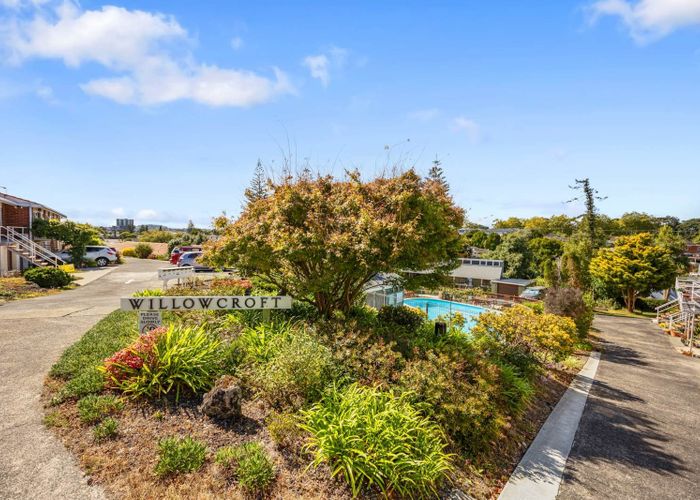  at 18/16 Willerton Avenue, New Lynn, Waitakere City, Auckland