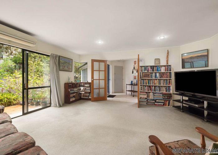  at 2/17 Manuwai Road, Torbay, North Shore City, Auckland