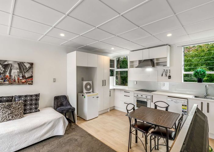  at 3/2 Waitati Place, New Windsor, Auckland City, Auckland