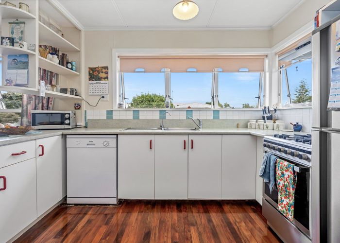  at 11 Thompson Place, Tikipunga, Whangarei