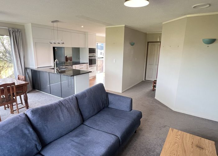  at Jasmine Grove, Maungaraki, Lower Hutt, Wellington