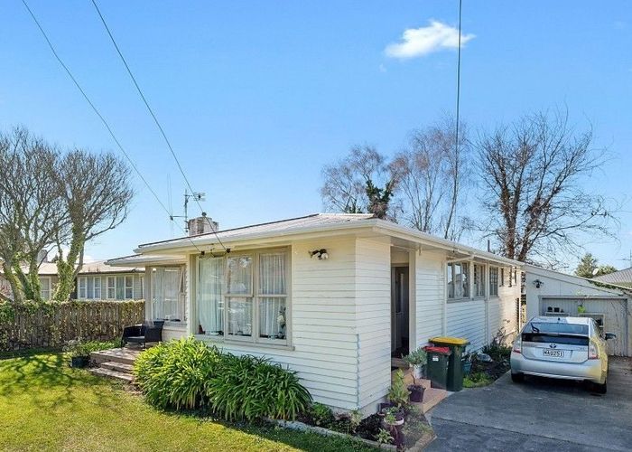  at 74 Aurora Terrace, Hillcrest, Hamilton, Waikato