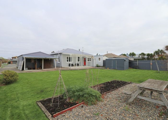  at 34 Wallace Street, Grasmere, Invercargill