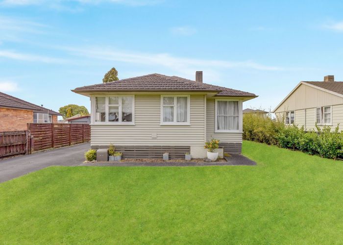  at 5 Croall Crescent, Saint Andrews, Hamilton, Waikato