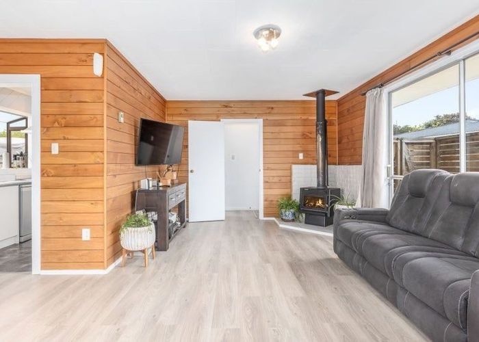  at 40 Walton Road, Paraparaumu Beach, Kapiti Coast, Wellington