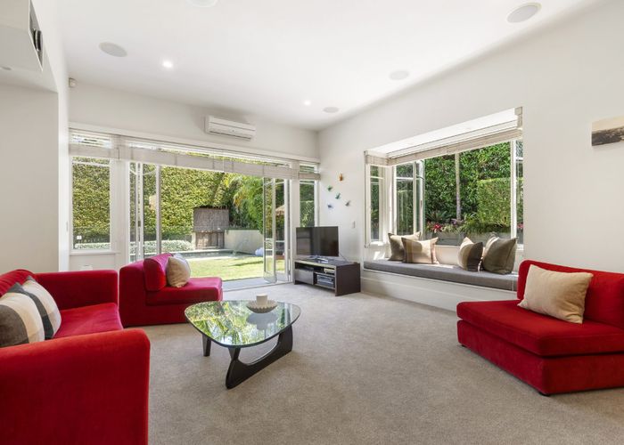  at 19 Maritime Terrace, Birkenhead, Auckland