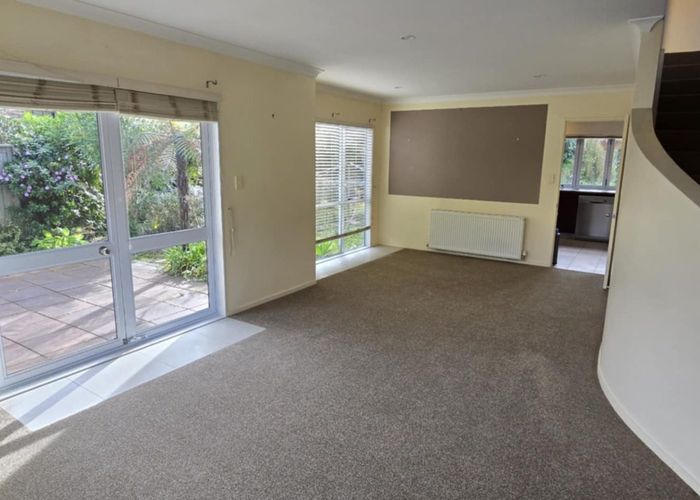  at 9 Suffolk Drive, Saint Johns Hill, Whanganui, Manawatu / Whanganui