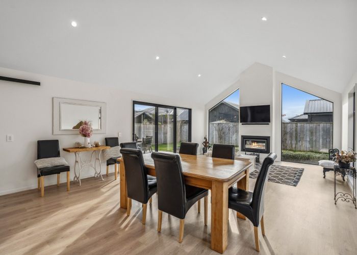  at 16 Leicester Street, Hanley's Farm, Jacks Point, Queenstown-Lakes, Otago