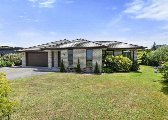  at 14 Te Arakete Place, Hurworth