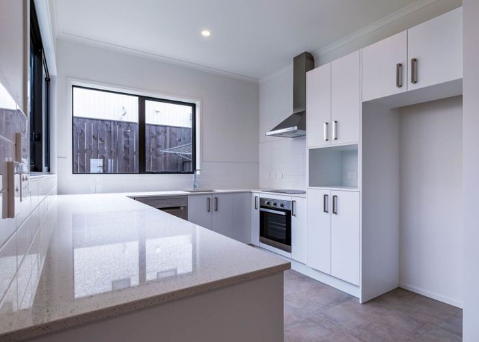  at 12 Ev Perry Way, Glen Innes, Auckland