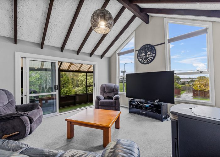  at 66 Breezes Road, Avondale, Christchurch