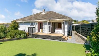  at 37 Lynda Avenue, Paparangi, Wellington