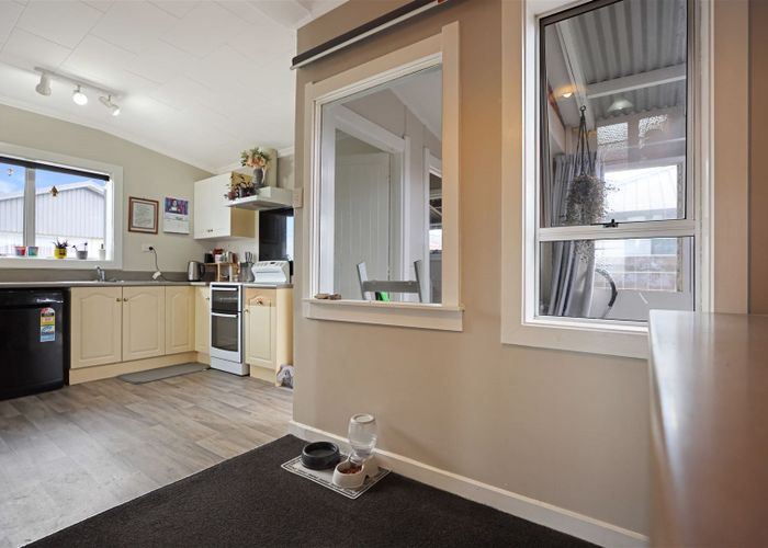  at 76 Thomson Street, Tinwald, Ashburton