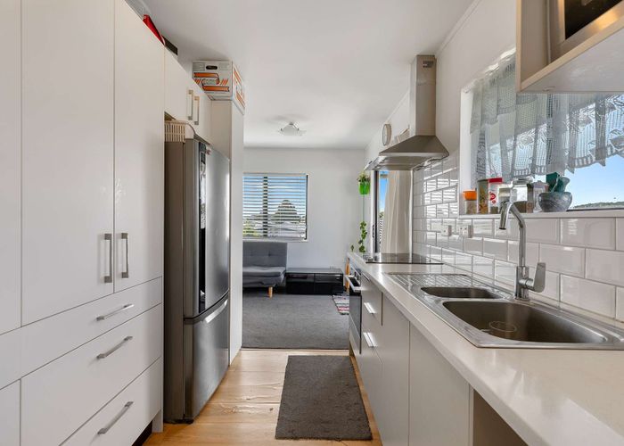  at 1/14 Costar Place, Wiri, Auckland