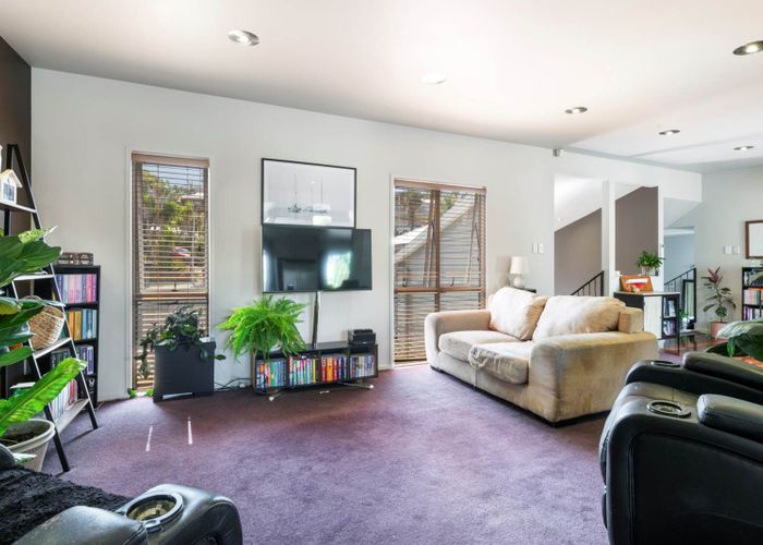  at 34 Kiteroa Terrace, Rothesay Bay, North Shore City, Auckland