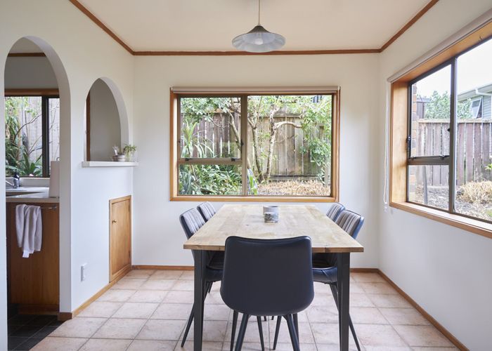 at 2a Fuchsia Place, Birkdale, North Shore City, Auckland
