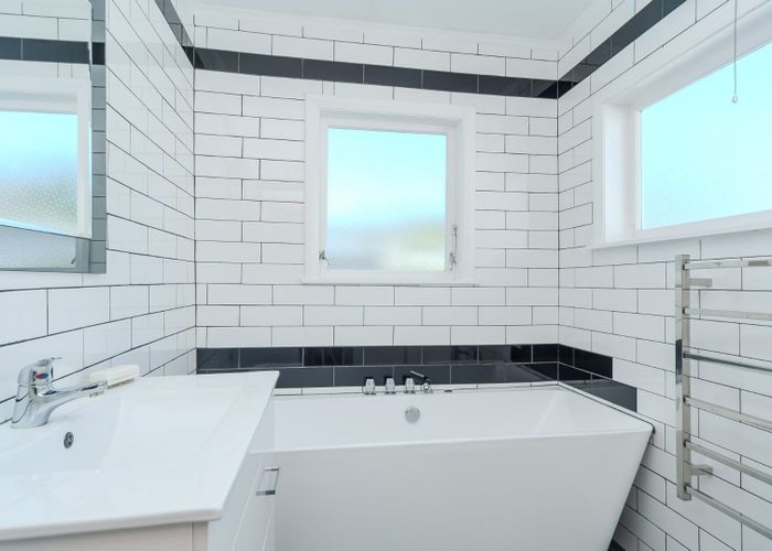 at 89 Derwent Street, Island Bay, Wellington