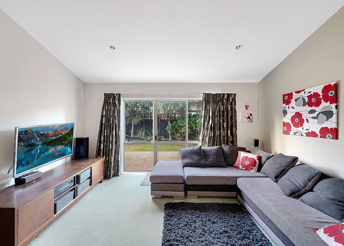  at 10 Primula Place, Waimairi Beach, Christchurch