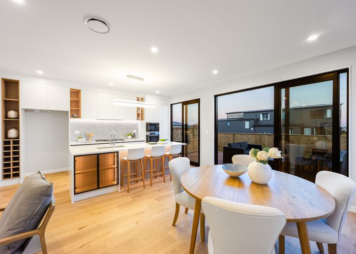  at 7 Makumaku Place, Long Bay, North Shore City, Auckland