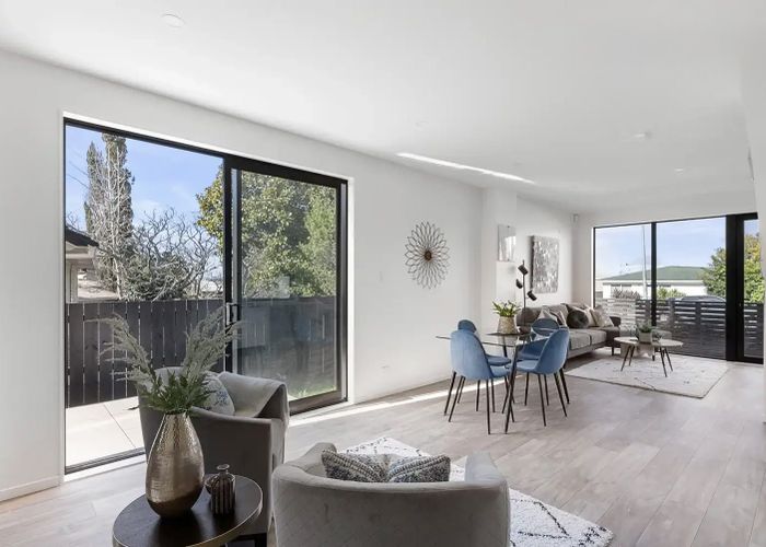  at 14D Andrew Road, Howick, Manukau City, Auckland