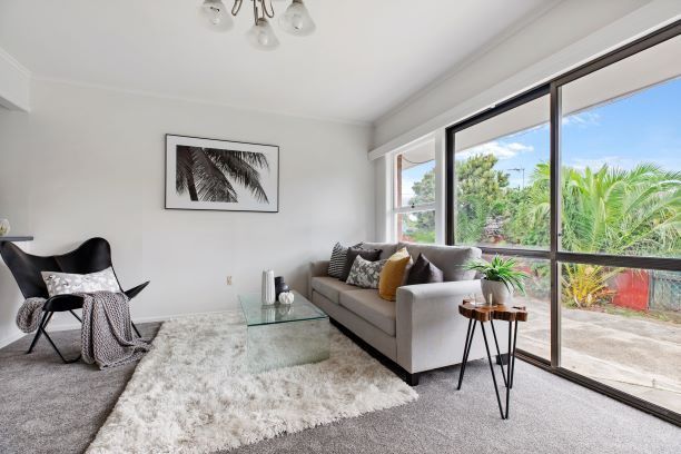  at 2/15 Brook Street, Milford, Auckland
