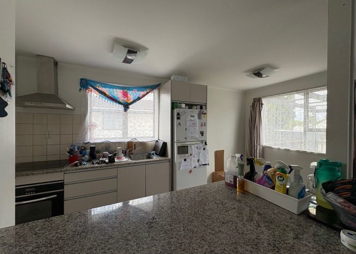  at 2/63 John Walker Drive, Manurewa, Manukau City, Auckland