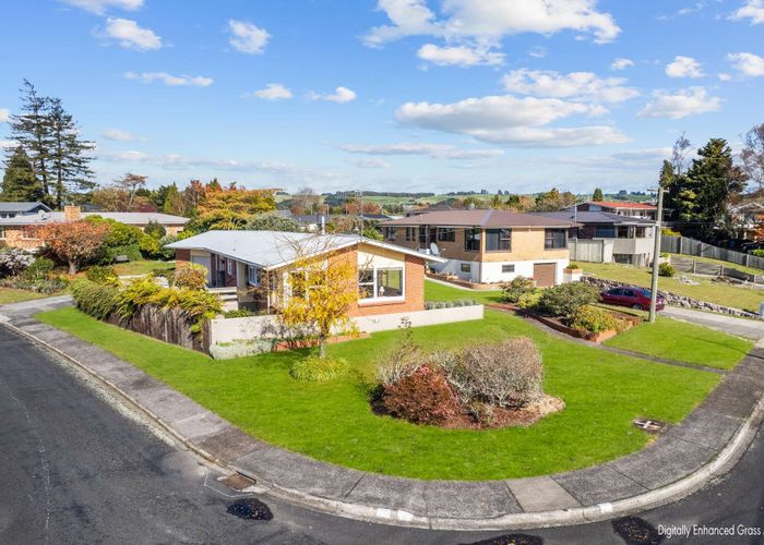  at 42 Hillcrest Avenue, Hillcrest, Rotorua
