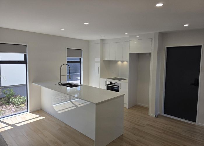  at 2/6 Auburn Street, Upper Riccarton, Christchurch City, Canterbury