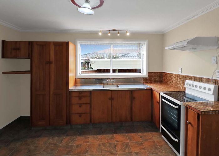  at 39 Birdwood Road, Waterloo, Lower Hutt, Wellington