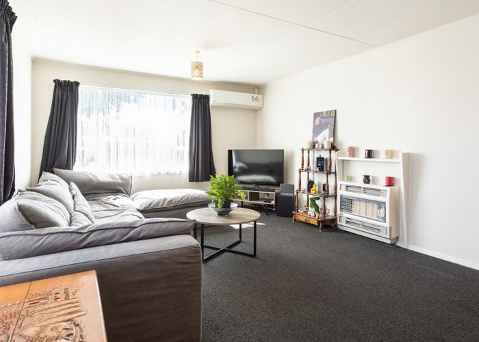  at 32 Robinson Crescent, Westbrook, Palmerston North